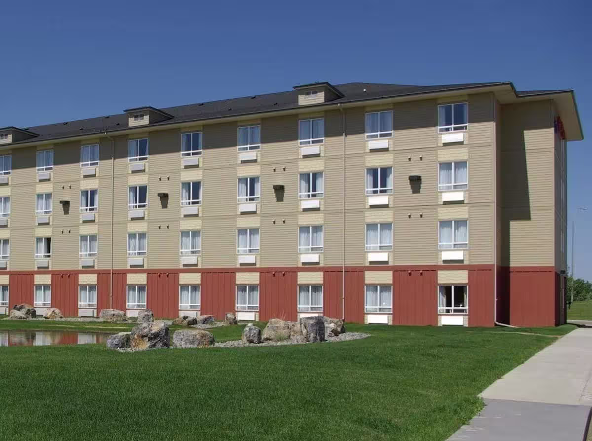 Hotel Camrose Resort Hotel